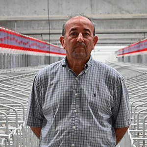 J. L. Lasierra: "The Feeding Ball offers many advantages at the productive level"