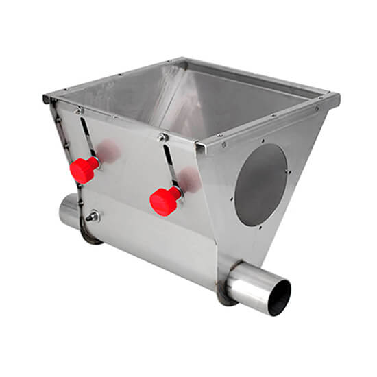 Pig feed extractor for SAC chain feed systems