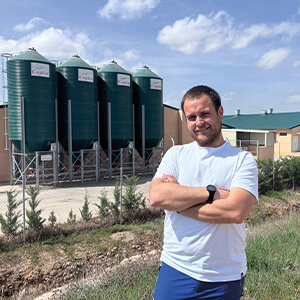 M. Garc&iacute;a: "Con Silotronic es m&aacute;s seguro y preciso saber el pienso que queda en cada silo"